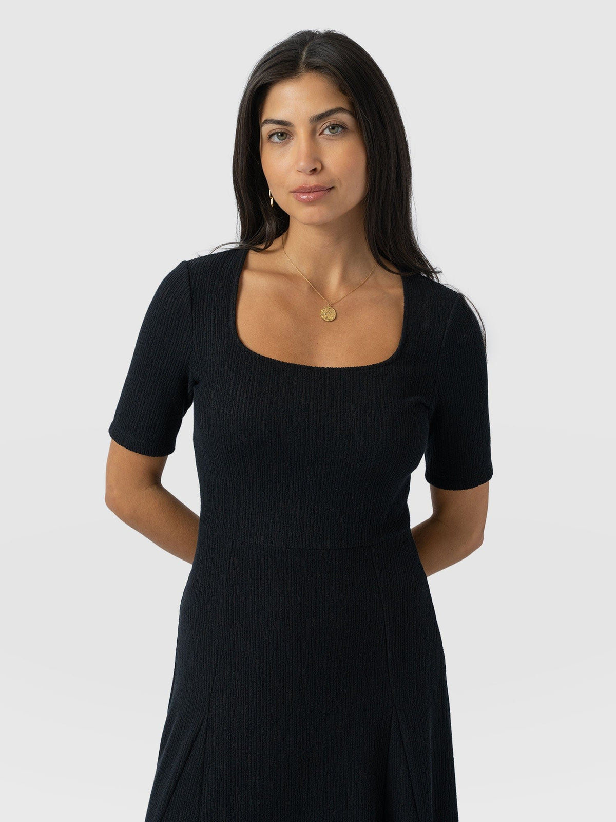 Akia Short Sleeve Dress