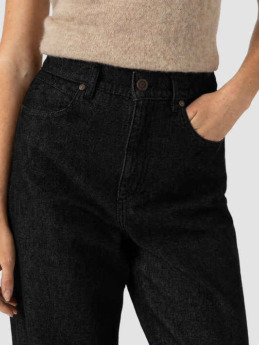 Barrel Leg Jean