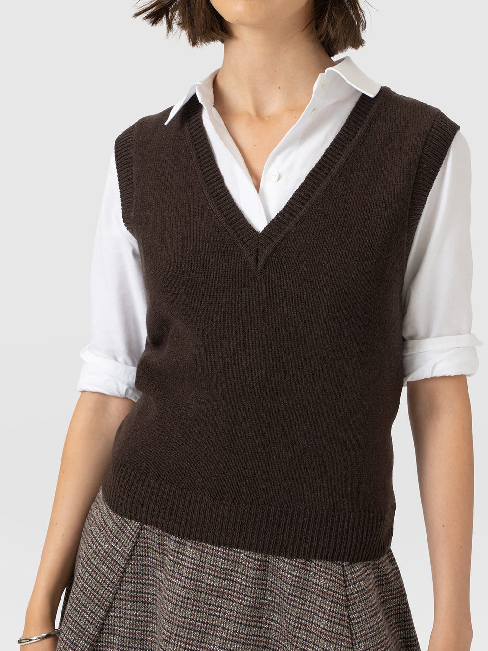 Oxford Cashmere V Neck Sleeveless Knit